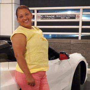 Meet your Posher, Sandra